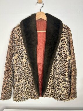 vintage Leopard-Print Teddy Jacket with Dark Brown Shawl Collar and Rust Lining